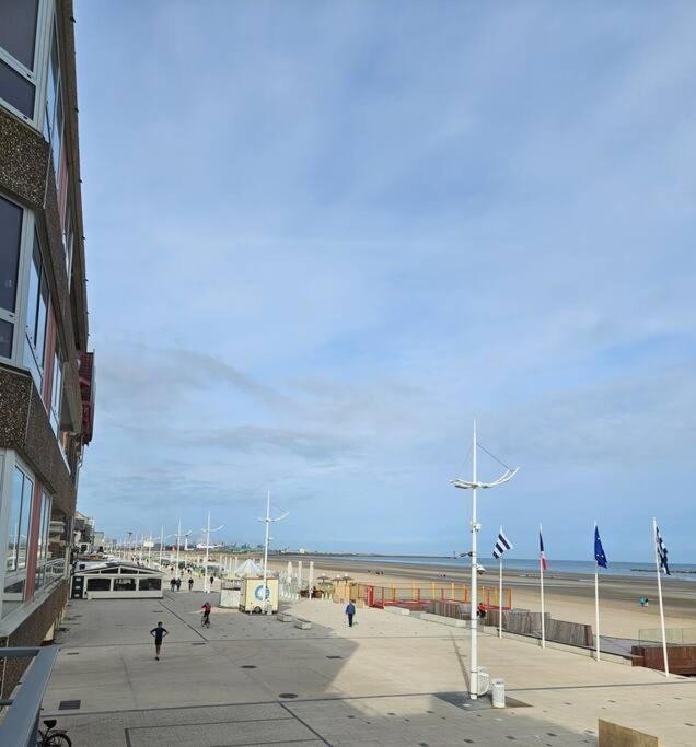 Studio Avec Jardin Rosendael Proche Plage Dunkirk Exterior foto